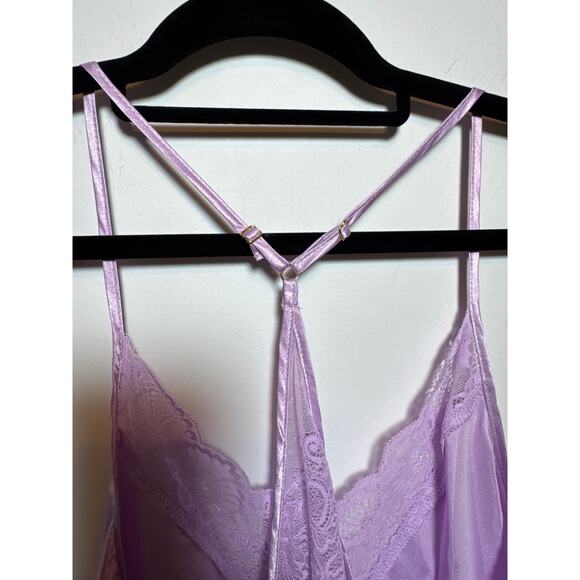Brand New Flora Women's Size Medium Purple Orchid Satin Sleepwear Set 2 Piece - Picture 10 of 11